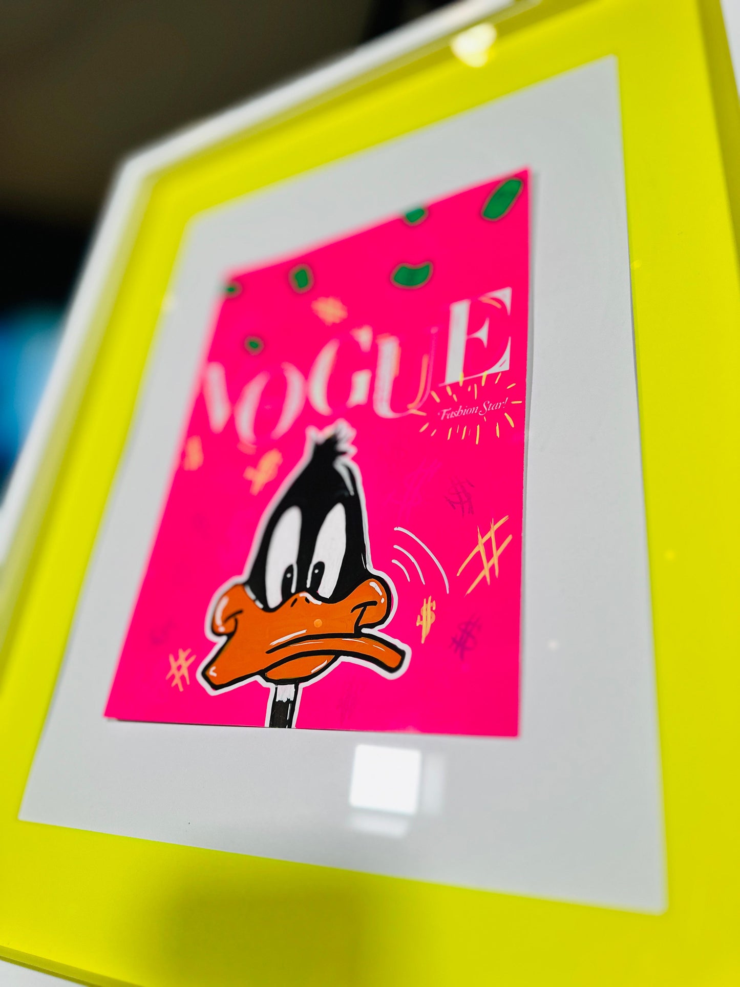 VOGUE Duck